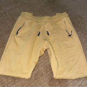 Pillars Club Men’s Mustard Sweats Medium
